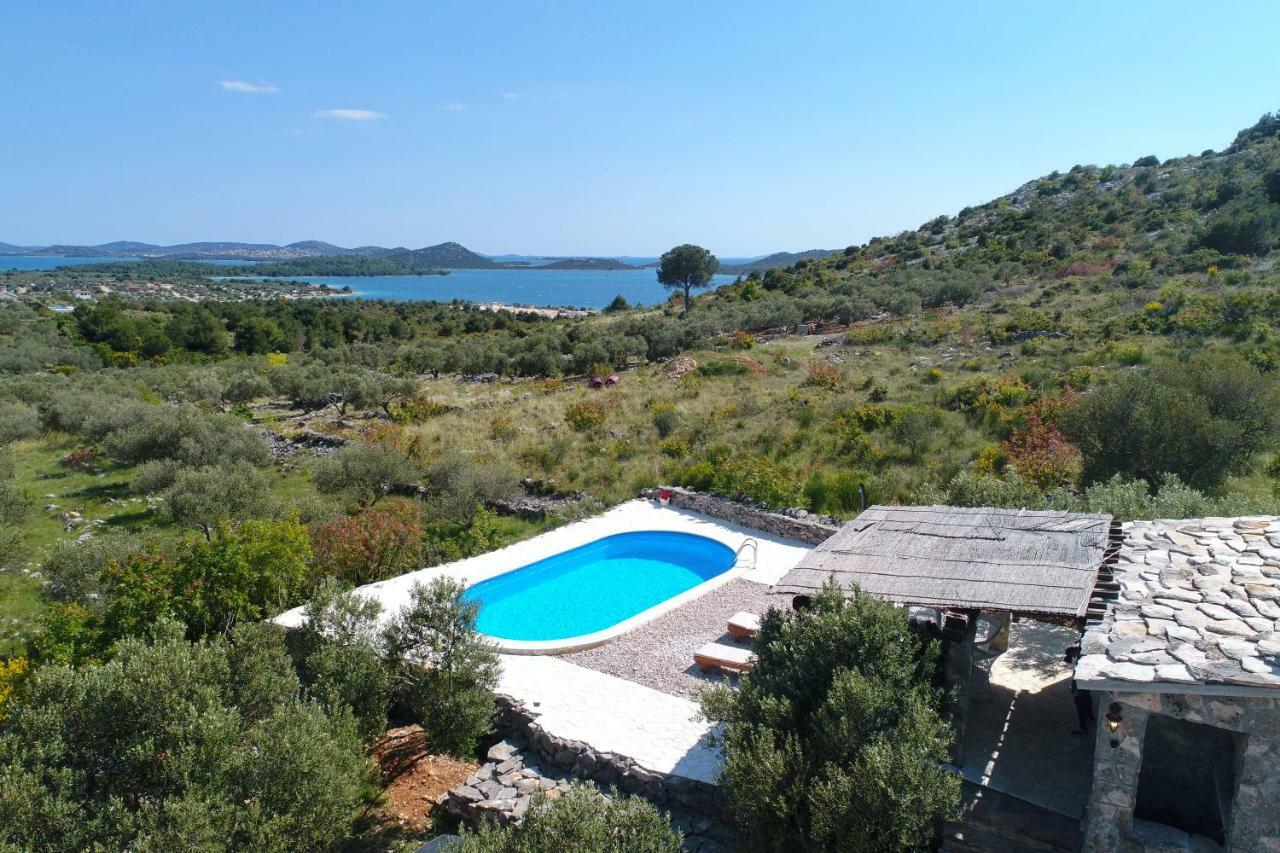 Holiday Home Petar Drage Exterior foto